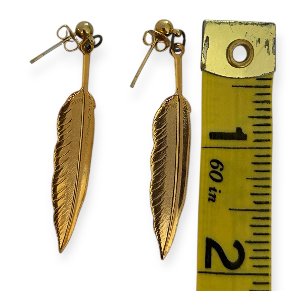 Vintage 80’s Gold Tone Feather Drop Earrings - Picture 3 of 14